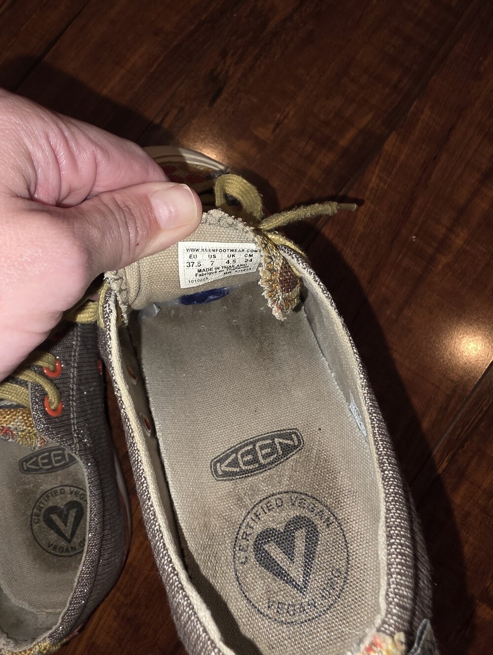 Keen Coronado Canvas Vegan Sneakers - Picture 7 of 8